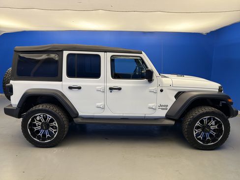 Used 2020 Jeep Wrangler Unlimited Sport S AWD/4WD image 8