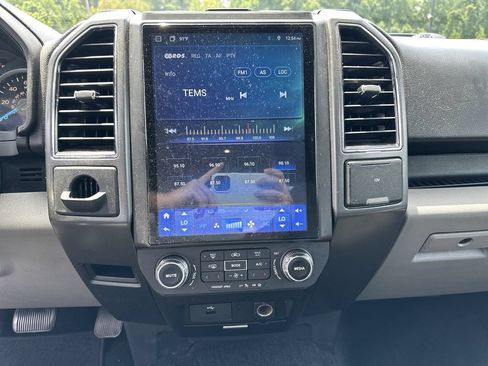 Used 2018 Ford F150 XLT RWD image 11