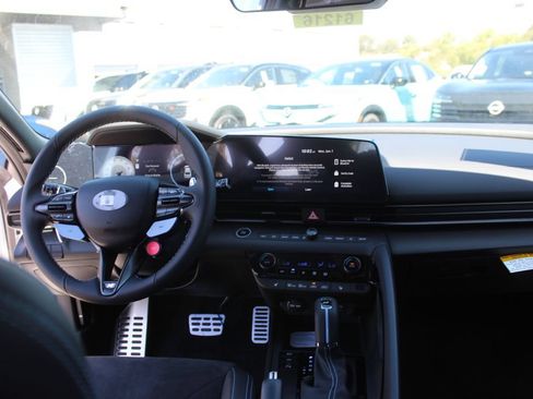 New 2026 Hyundai Elantra N FWD image 17