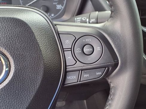 Used 2025 Toyota Corolla SE FWD image 29