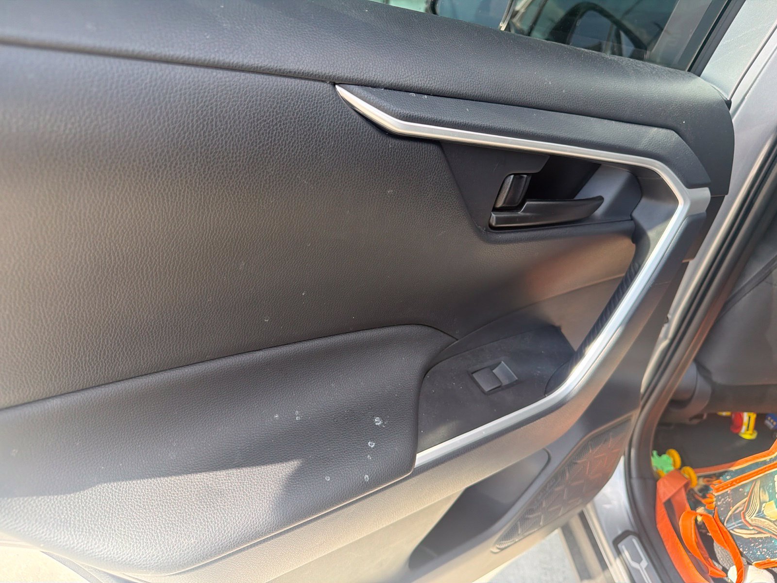 Used 2025 Toyota RAV4 LE w/ Blackout Package (GST) FWD image 12