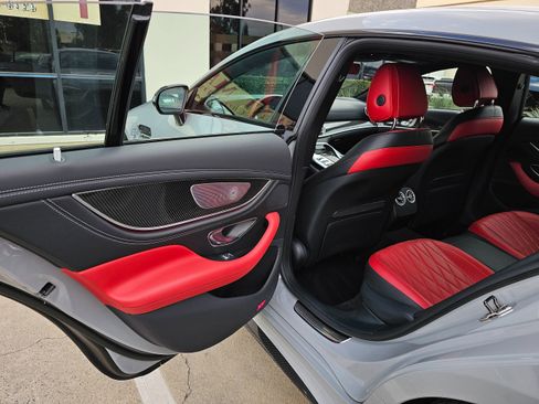 Used 2023 Mercedes-Benz AMG GT 63 S image 31