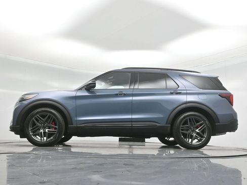 New 2025 Ford Explorer ST w/ Sun And Sound Package image 7