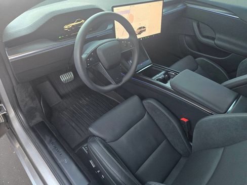 Used 2026 Tesla Model S Plaid AWD/4WD image 22