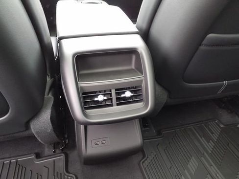 New 2025 Cadillac Lyriq Sport image 15