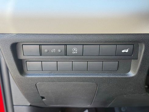 New 2026 Mitsubishi Outlander SEL AWD/4WD image 9