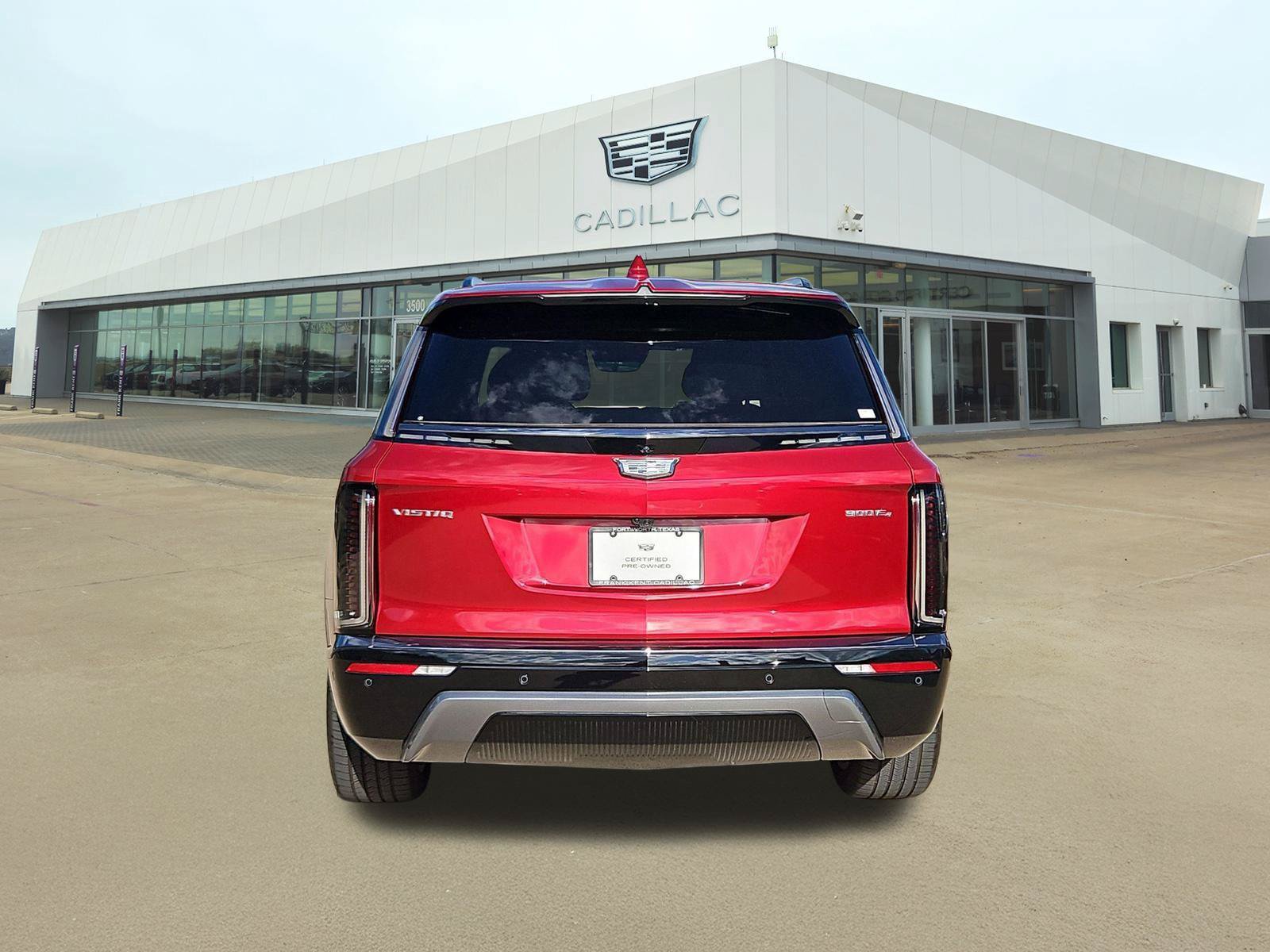 Used 2026 Cadillac Vistiq Sport w/ LPO, Floor Liner Package AWD/4WD image 5