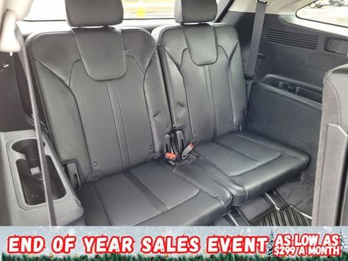 Used 2022 Kia Sorento S w/ Panoramic Sunroof Package image 13