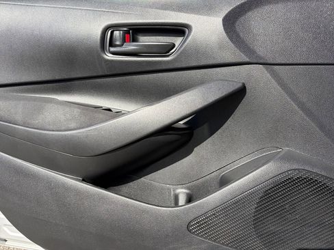 Used 2024 Toyota Corolla LE image 12