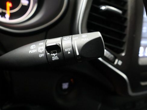 Certified 2021 Jeep Cherokee Trailhawk w/ Comfort/Convenience Group image 43