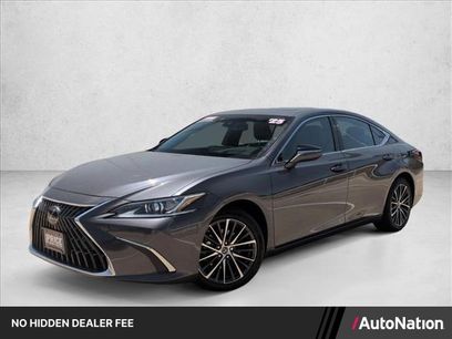 Used 2025 Lexus ES 300h w/ Premium Package