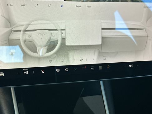 Used 2020 Tesla Model 3 Standard Range Plus image 20