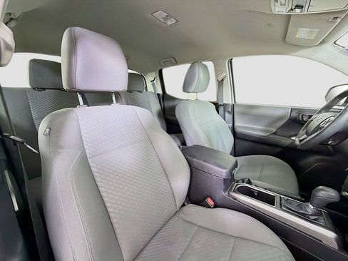 Used 2021 Toyota Tacoma SR5 image 26