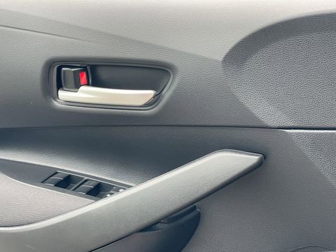 Certified 2026 Toyota Corolla SE FWD image 8