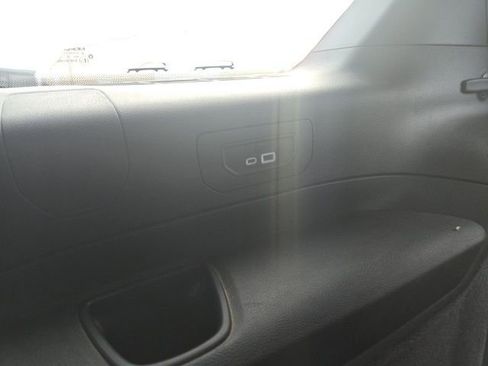 Used 2022 Jeep Grand Cherokee L Overland image 10