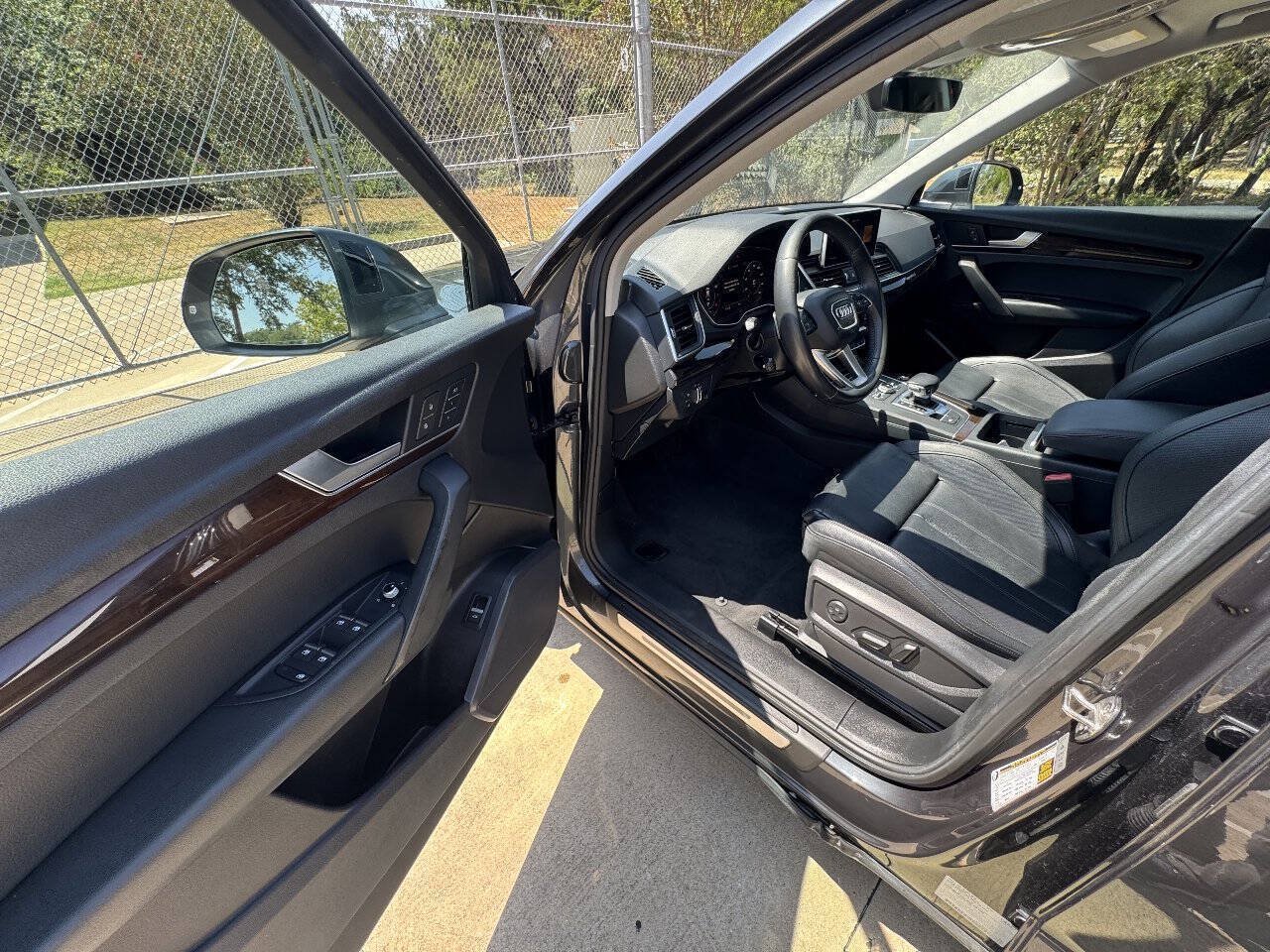 Used 2018 Audi Q5 2.0T Premium Plus w/ Premium Plus Package AWD/4WD image 38