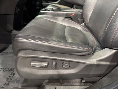 Used 2023 Honda Odyssey Sport image 11