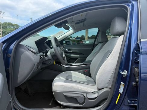 Used 2021 Hyundai Sonata SE FWD image 9