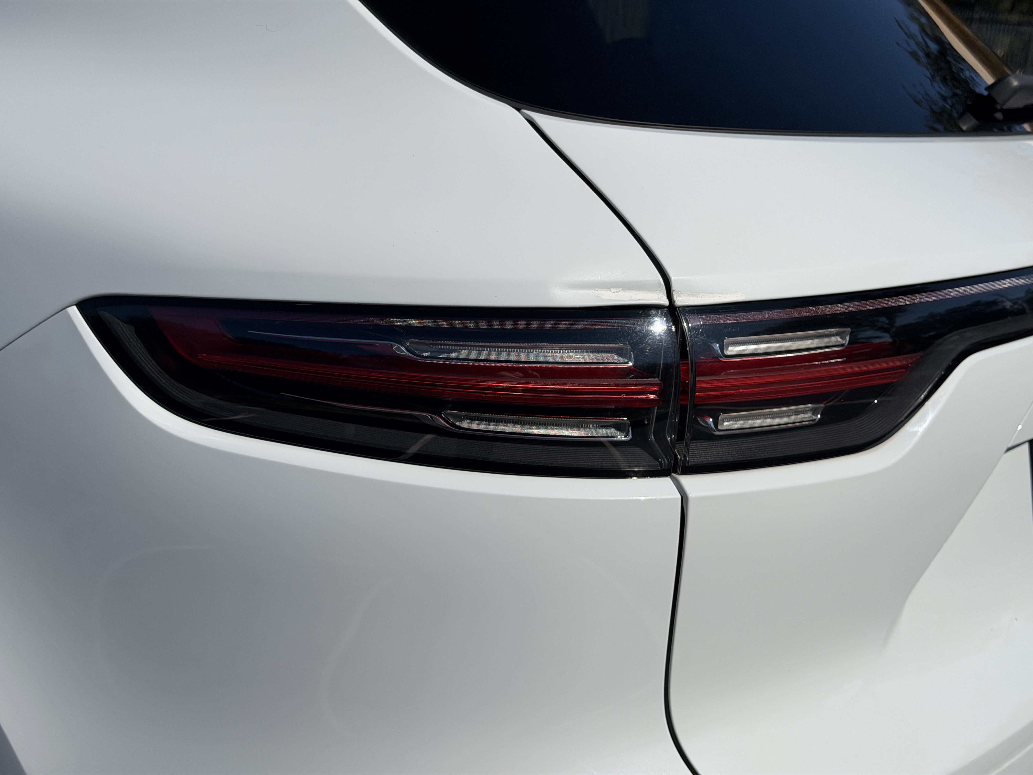 Used 2019 Porsche Cayenne AWD/4WD image 11