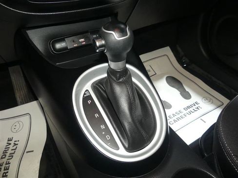 Used 2017 Kia Soul w/ Convenience Package image 35