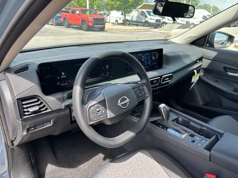 New 2026 Nissan Sentra SV FWD image 15
