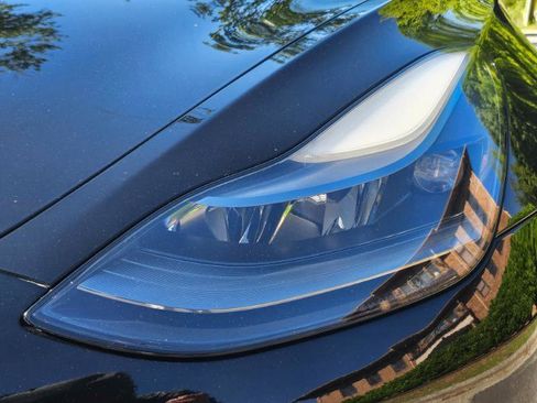 Used 2023 Tesla Model 3 Standard Range RWD image 27