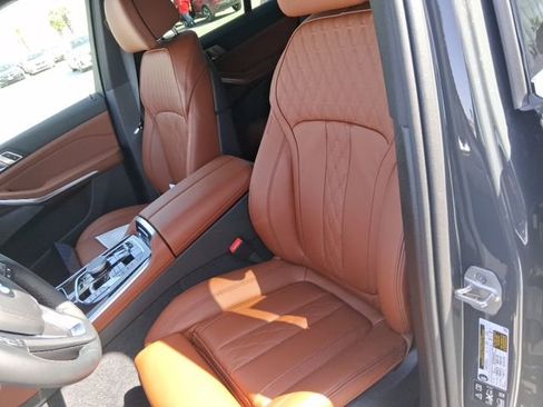 New 2026 BMW X5 xDrive40i w/ Off-Road Package AWD/4WD image 14