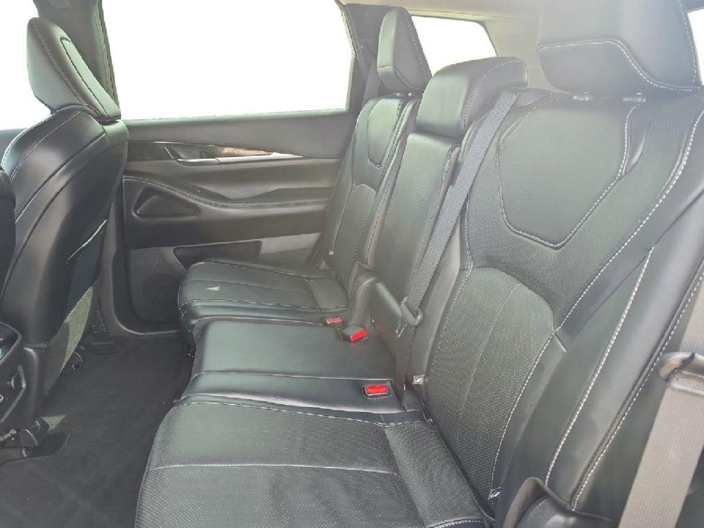 Used 2023 INFINITI QX60 Pure FWD image 13