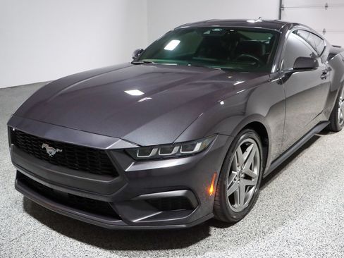 Used 2024 Ford Mustang Premium RWD image 29