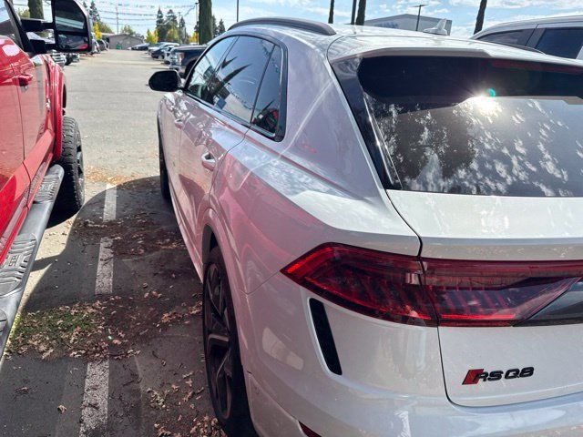 Used 2024 Audi RS Q8 AWD/4WD image 4