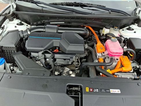 Used 2022 Hyundai Tucson Limited w/ Cargo Package image 29