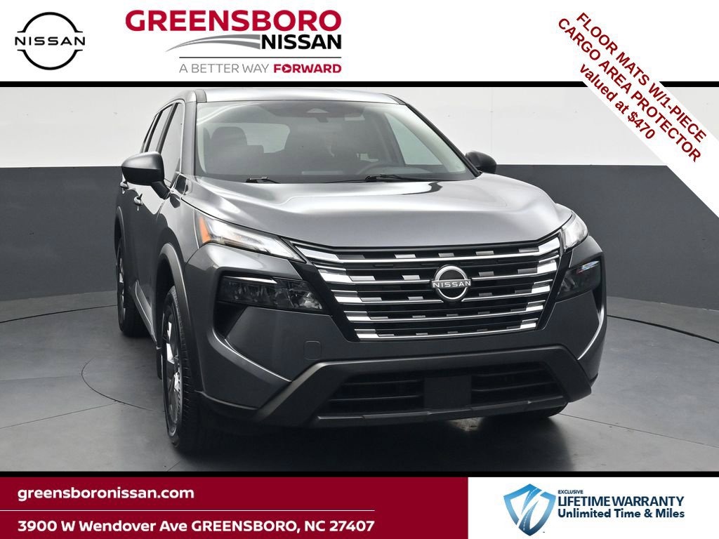 Used 2025 Nissan Rogue S FWD 360° Tour