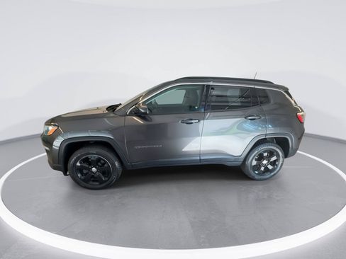Used 2019 Jeep Compass Latitude AWD/4WD image 5