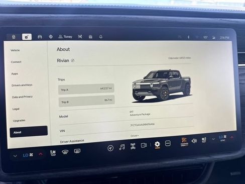 Used 2022 Rivian R1T Adventure AWD/4WD image 52