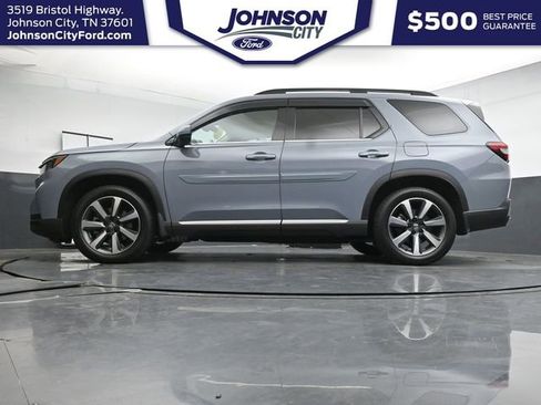 Used 2023 Honda Pilot Elite image 32