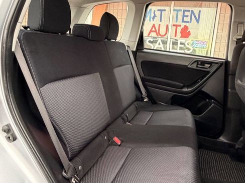 Used 2015 Subaru Forester 2.5i w/ Alloy Wheel Package image 18