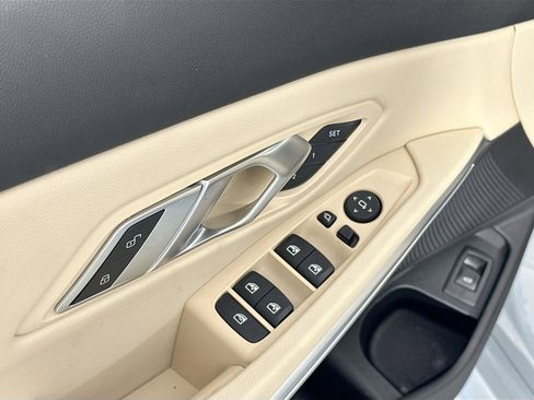 Used 2023 BMW M340i w/ Premium Package image 18