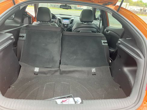 Used 2015 Hyundai Veloster Turbo w/ Option Group 04 image 22