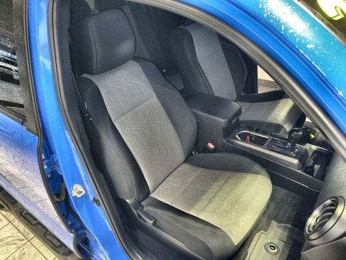 Used 2021 Toyota Tacoma TRD Sport w/ Blackout Package (TMS) image 24