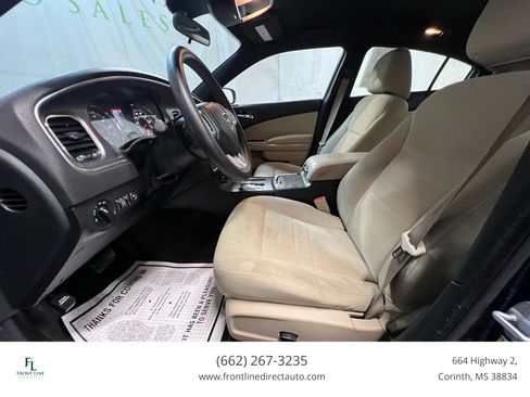 Used 2014 Dodge Charger SE image 9