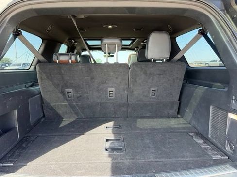 Used 2023 Lincoln Navigator L Reserve AWD/4WD image 13
