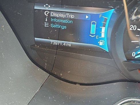 Used 2016 Ford Fusion SE image 26