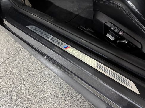 Used 2016 BMW M4 Coupe RWD image 39