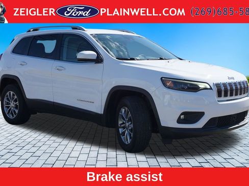 Used 2021 Jeep Cherokee Latitude Plus AWD/4WD image 7