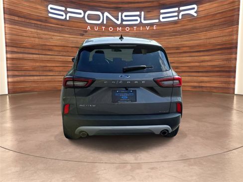 Used 2024 Ford Escape Active image 5