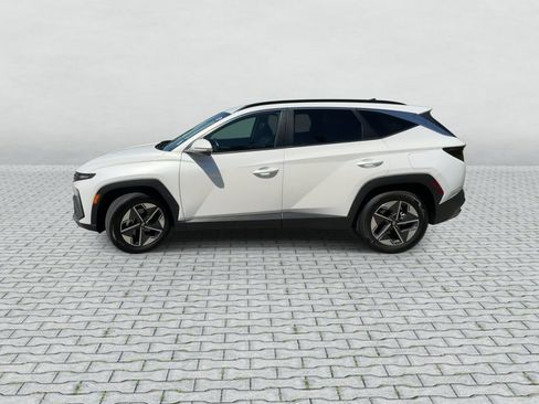 Used 2025 Hyundai Tucson SEL FWD image 5