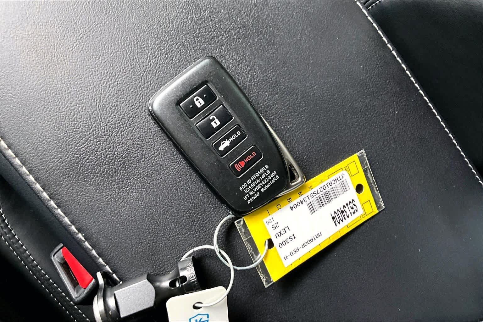 Used 2025 Lexus IS 300 w/ Comfort Package RWD image 15