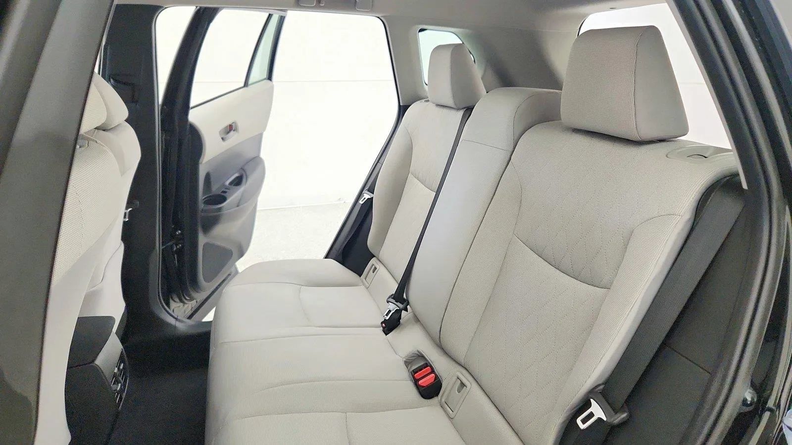 Used 2026 Toyota Corolla Cross L FWD image 23