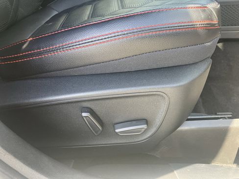 Used 2023 Ford Escape ST-Line Elite w/ Premium Technology Package AWD/4WD image 11