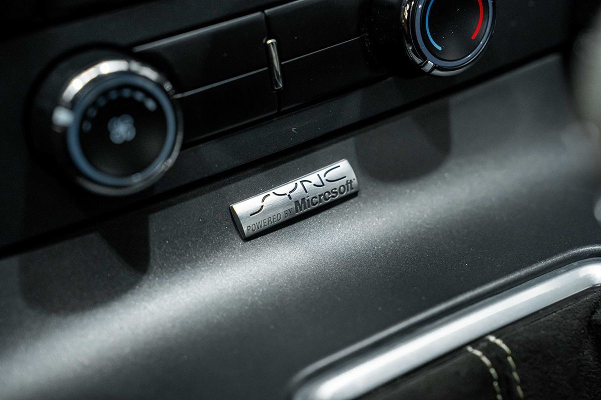 Used 2012 Ford Mustang Shelby GT500 RWD image 30